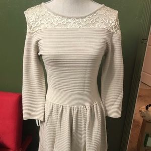 Jessica Simpson dress